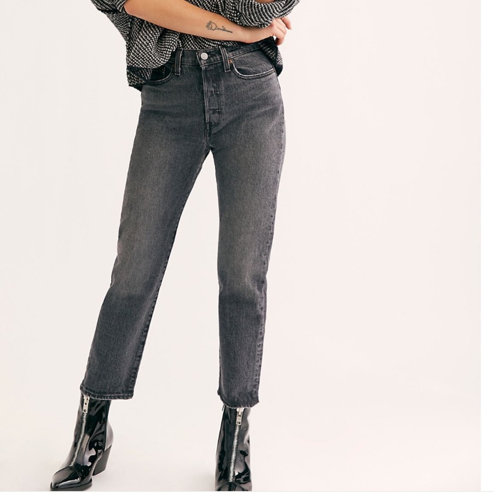 Levi’s Wedgie Straight Jeans